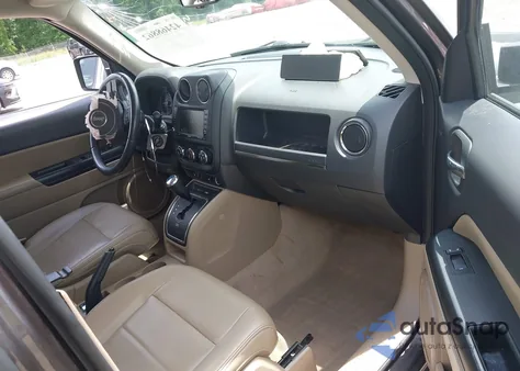 2017 Jeep Patriot High Altitude 4X4 из США, поврежденный, VIN 1C4NJRFB9HD129360